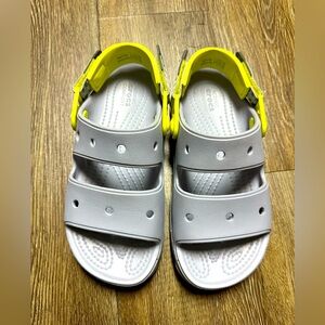Men’s 2 Crocs Sandals in Gray and Yellow